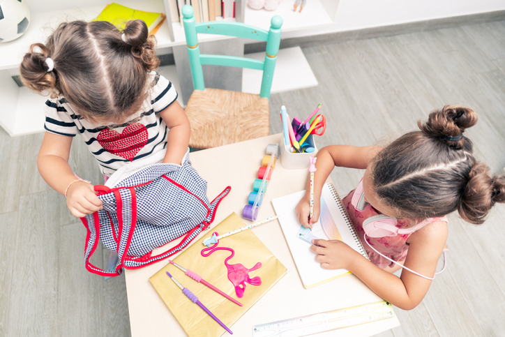 How to Set Up a Homeschool Classroom for Your Autistic Child: 10 Key Strategies